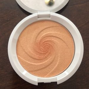 Dreamsicle highlighter
